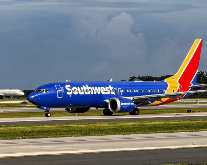 delta-air-lines-vs.-southwest:-which-us-carrier-wins-on-passenger-satisfaction-in-2026