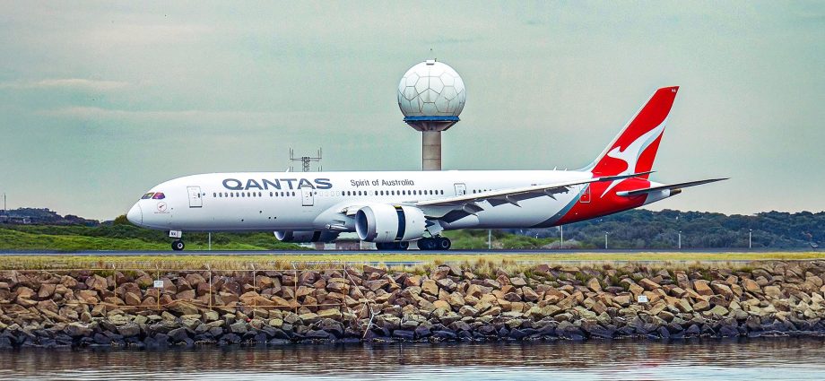 why-qantas-quietly-killed-its-nonstop-perth-london-flight-in-2026