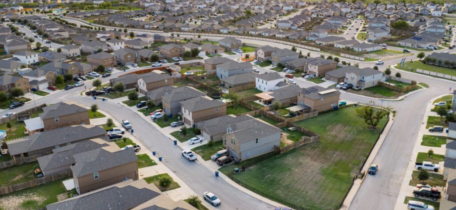 the-most-annoying-neighbor-in-this-san-antonio-subdivision-is-a-leaking-oil-well