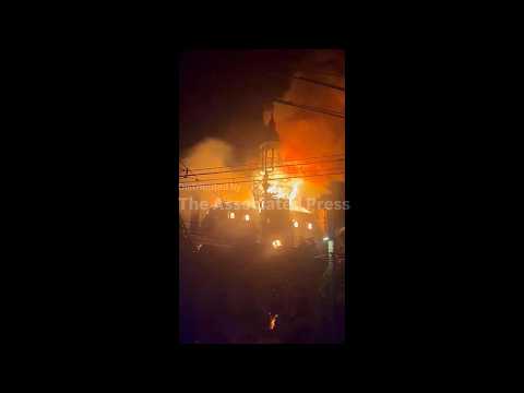 flames-engulf-19th-century-city-hall-in-limoges,-central-france,-amid-nationwide-protests