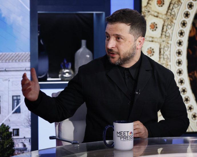 zelenskyy-warns:-“we-will-not-prevail”-if-us.-backs-russia