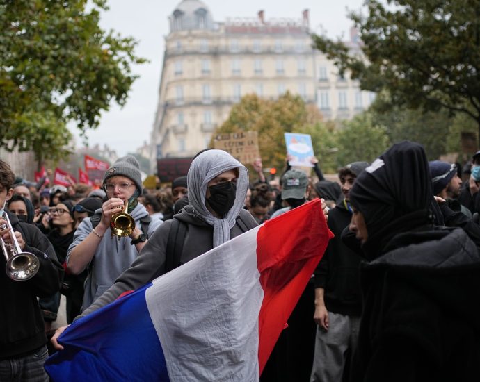 emmanuel-macron-addresses-france-after-2,000-arrested-during-huge-day-of-protests