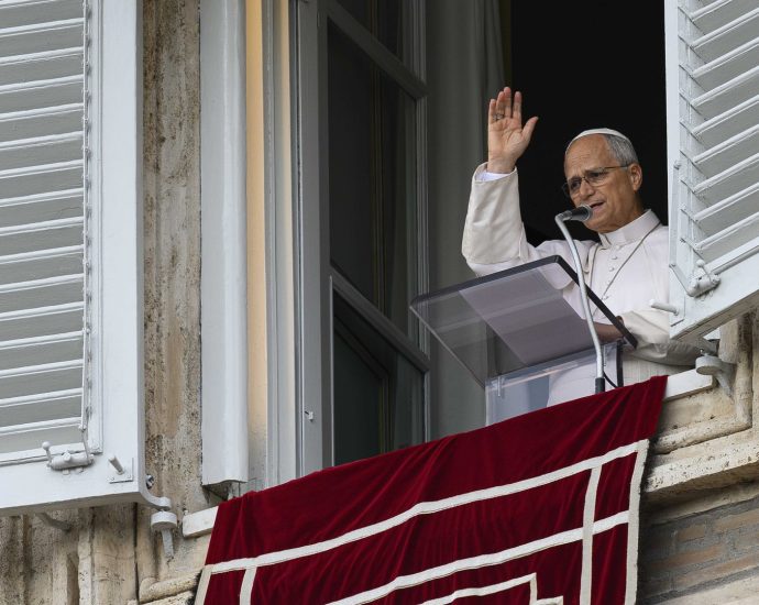 pope’s-brother-says-family-awaits-biopsy-results-after-lung-cancer-surgery