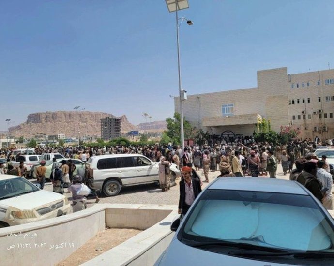 dozens-killed-after-houthi-strike-on-military-camp-in-shabwa