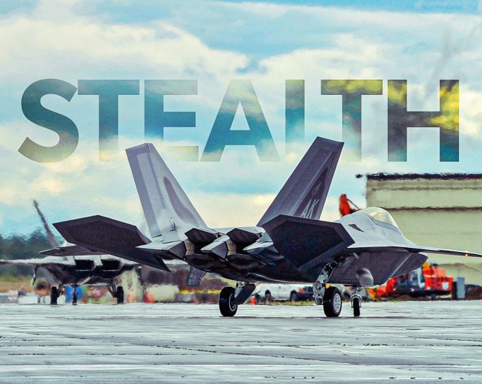 why-the-f-22-raptor’s-stealth-coating-will-be-nearly-impossible-to-replicate