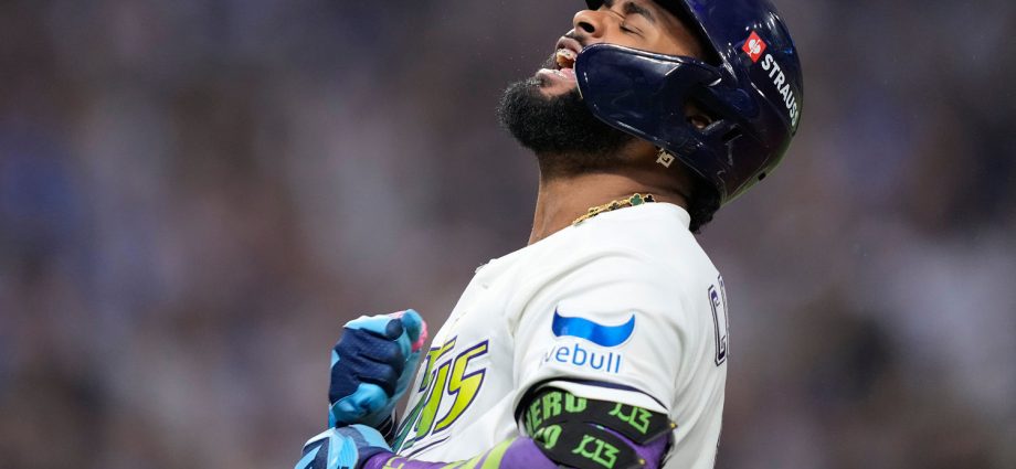 tampa-bay-rays-advance-to-world-series,-will-face-milwaukee-brewers