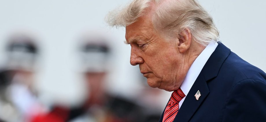 transcript:-the-traitor-hits-brutal-poll-low—and-maga-finger-pointing-erupts