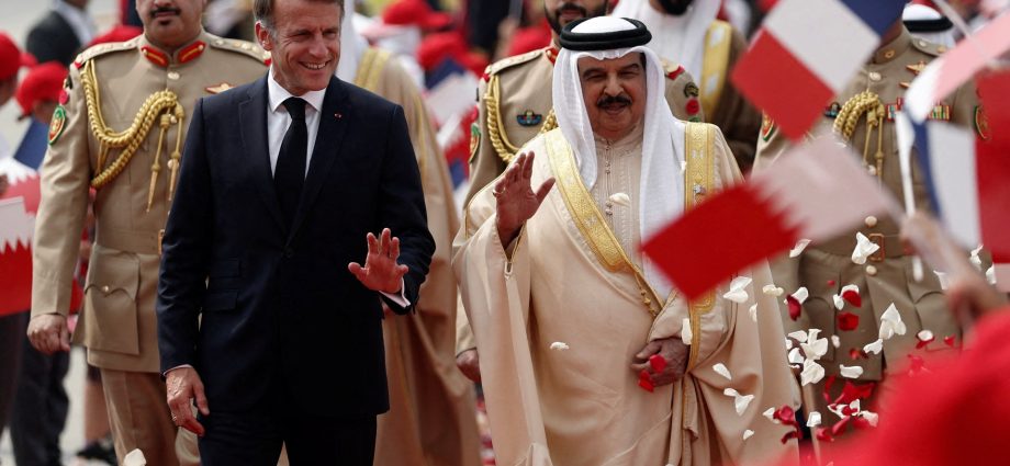 as-macron-visits-gulf,-can-france-forge-its-own-energy-for-security-future?