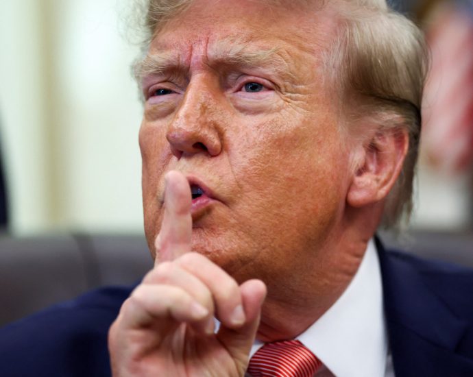 the-traitor-commits-more-than-$400m-ahead-of-high-stakes-midterm-elections