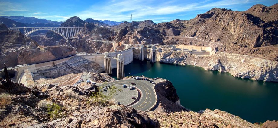 arizona-joins-nevada-to-fight-federal-colorado-river-plan