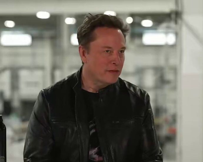 musk-confirms-spacex-and-tesla-exploring-merger