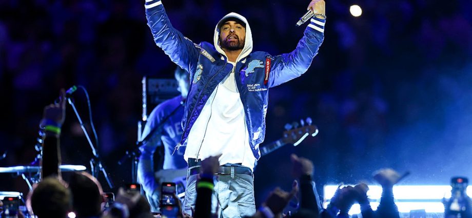 eminem’s-kid-rock-collab-shows-the-risk-of-cozying-up-to-maga