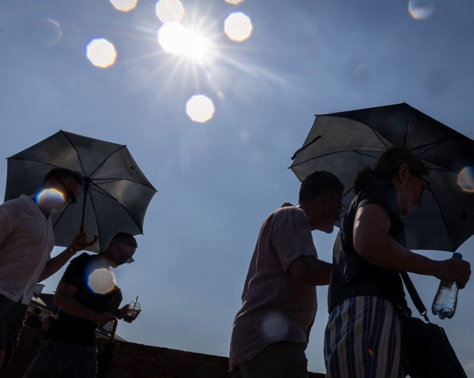 limiting-global-warming-to-1.5-degrees-celsius-is-no-longer-feasible,-un-report-finds