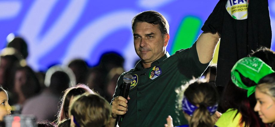 brazil’s-bolsonaro-challenges-lula-to-expand-release-of-personal-records