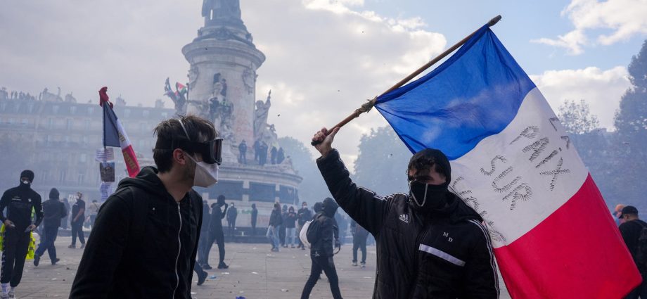 france’s-emmanuel-macron-says-‘illegitimate’-protests-will-be-banned-as-cities-block-demonstrations
