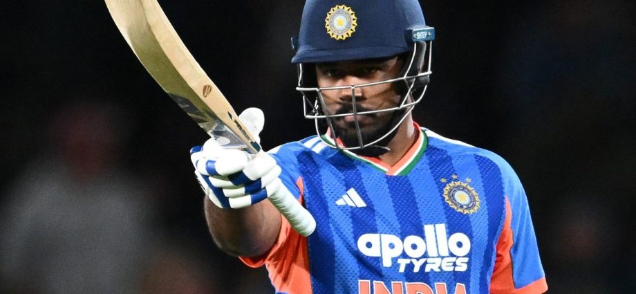 india-resist-new-zealand-fightback-to-win-record-setting-t20-cricket-opener