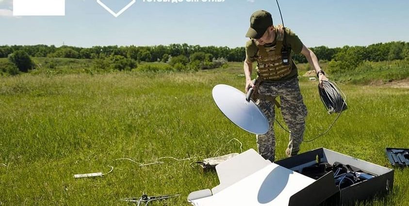 starlink-helped-ukraine-win-operation-vivaldi.-a-new-cap-on-it-could-help-russia-claw-back-the-ground