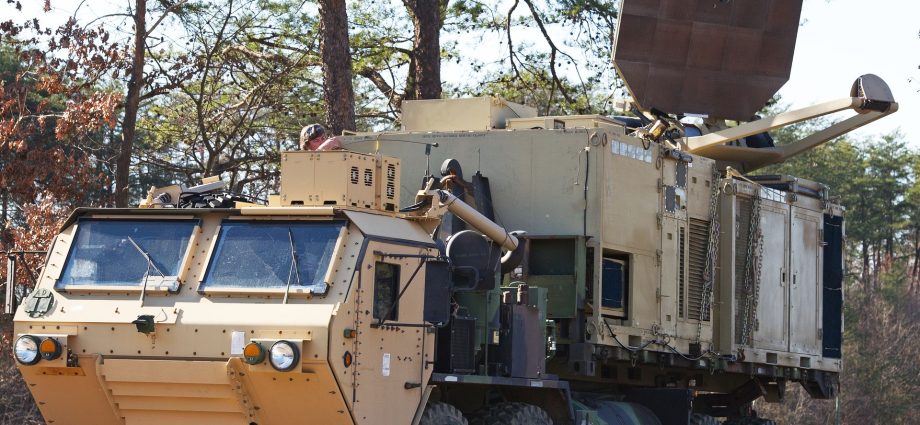 pentagon-lends-dhs-weapon-for-border-that-makes-skin-feel-like-it’s-burning