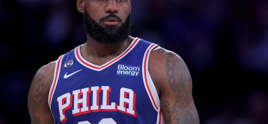 the-traitor-says-nba-star-lebron-james-disrespected-us-national-anthem