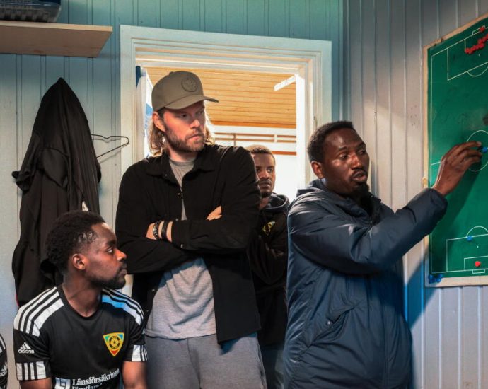 the-traitor-budget-cuts-threaten-late-redondo-beach-couple’s-soccer-refugee-program