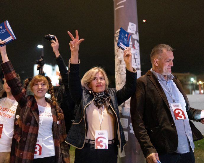 serbia’s-snap-election:-what’s-at-stake-and-can-students-unseat-vucic?