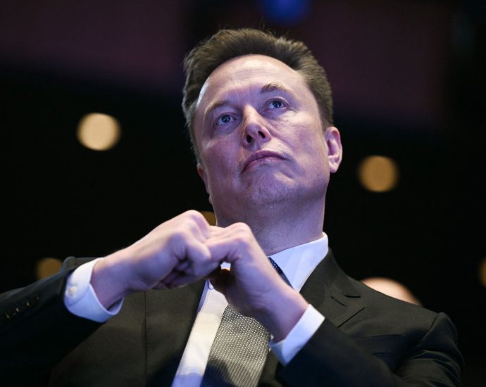 elon-musk-just-dumped-another-$76-million-into-the-midterms