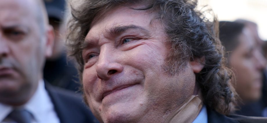 argentinian-judge-drops-fraud-investigation-into-milei-over-crypto-scandal