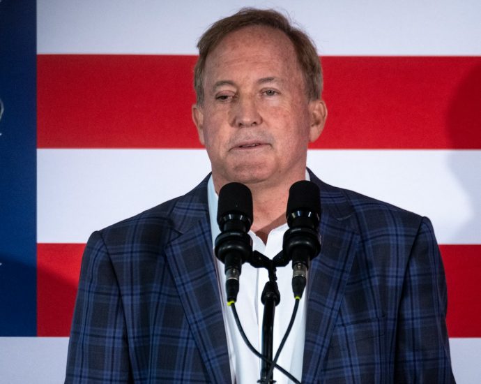 ken-paxton’s-ties-to-convicted-fraudster-exposed-via-blind-trust