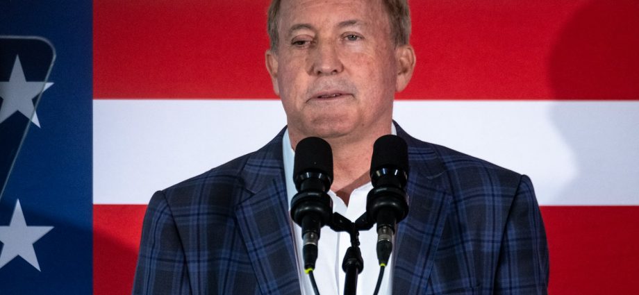 ken-paxton’s-ties-to-convicted-fraudster-exposed-via-blind-trust