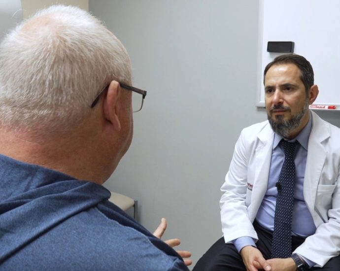 mrna-cancer-vaccine-helps-reduce-the-chances-of-some-tumors-returning