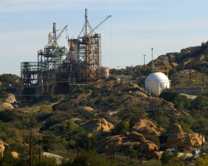 boeing’s-demolition-of-a-california-nuclear-testing-facility-has-nearby-families-worried-about-cancer