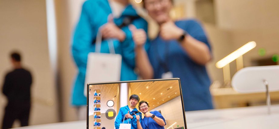 iphone-duo:-the-apps-weren’t-ready,-but-the-market-was