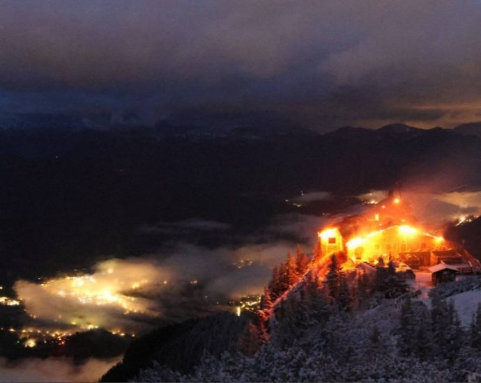 german-police-detain-suspect-after-fire-engulfs-hitler’s-eagle’s-nest
