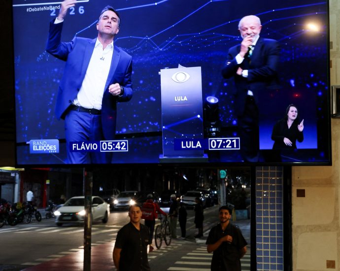 brazil’s-lula-and-bolsonaro-about-even-ahead-of-election-run-off:-poll
