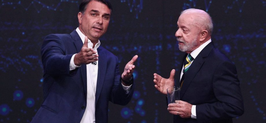 brazil’s-candidates-hold-final-rallies-before-knife-edge-run-off