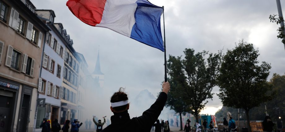 some-clashes,-but-french-protests-saturday-were-mostly-peaceful,-officials-say
