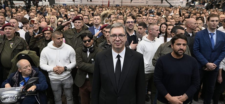 serbia-goes-to-polls-to-choose-between-populist-vucic-and-student-movement