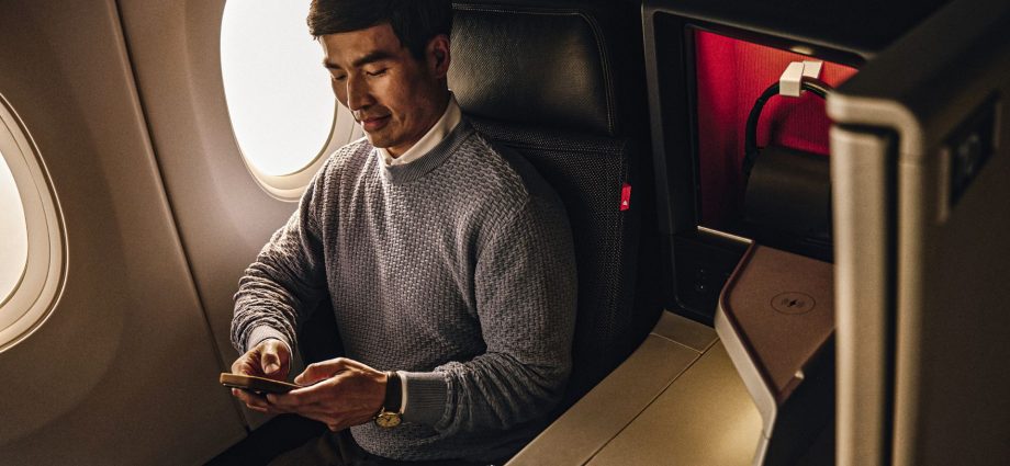 delta-one’s-‘biggest-overhaul-in-30-years’-still-has-a-smaller-screen-than-united’s-polaris-studio