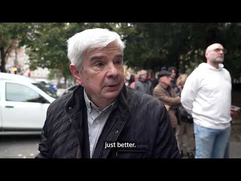 ‘hopeful’-voters-queue-for-hours-to-vote-in-serbia-election