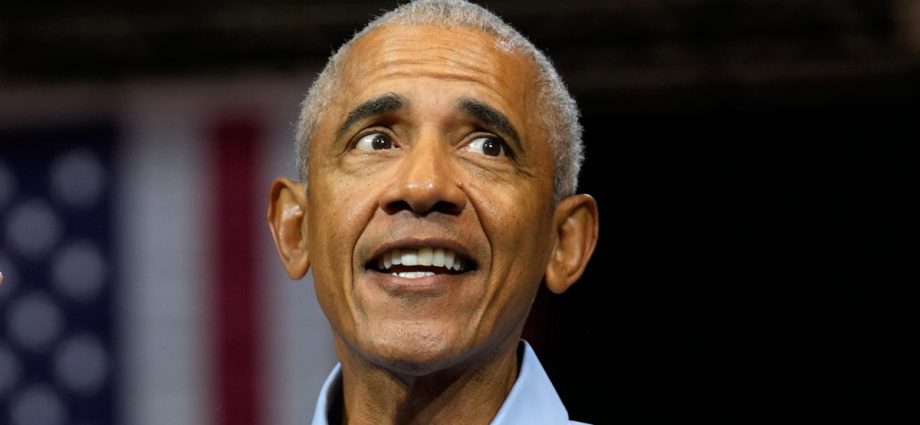 maga-melts-down-over-obama-comparing-the-traitor’s-oval-office-to-cheesecake-factory