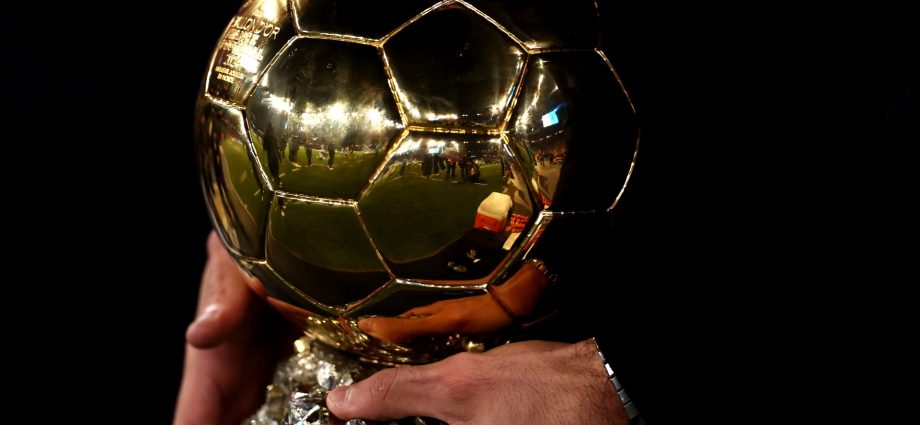 when-is-the-2026-ballon-d’or,-who-are-the-favourites,-and-how-can-you-watch-it?