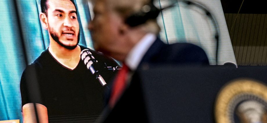 the-traitor-leans-into-islamophobic-rhetoric-at-michigan-rally