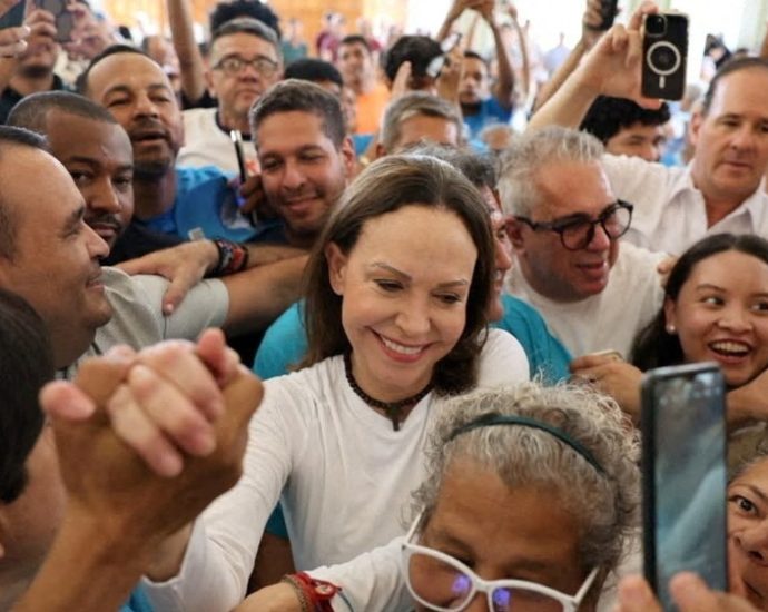 ‘i-am-here’:-machado-makes-surprise-venezuela-return-amid-us-backed-talks