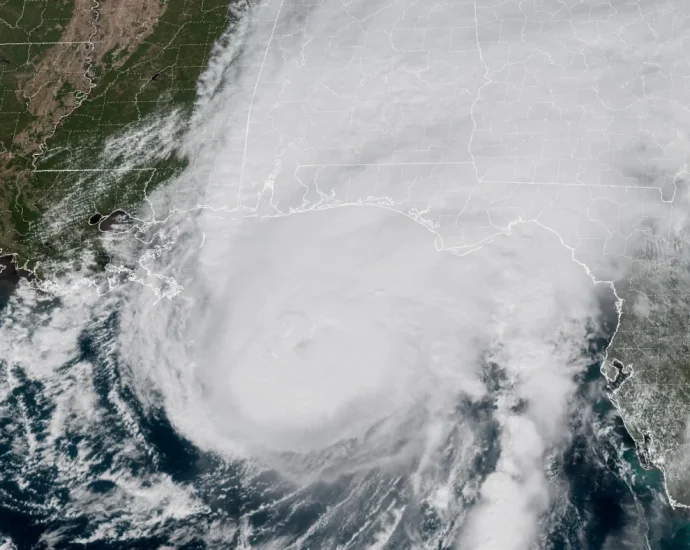 how-ai-is-transforming-hurricane-forecasts