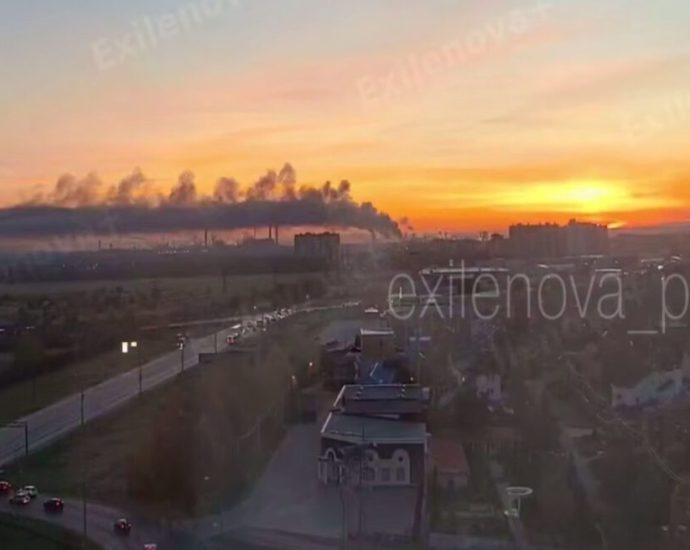 for-the-third-time-this-year,-ukrainian-drones-hit-russia’s-rocket-fuel-rubber-plant-in-samara-oblast.-this-time-they-reach-the-raw-material-shop-feeding-it