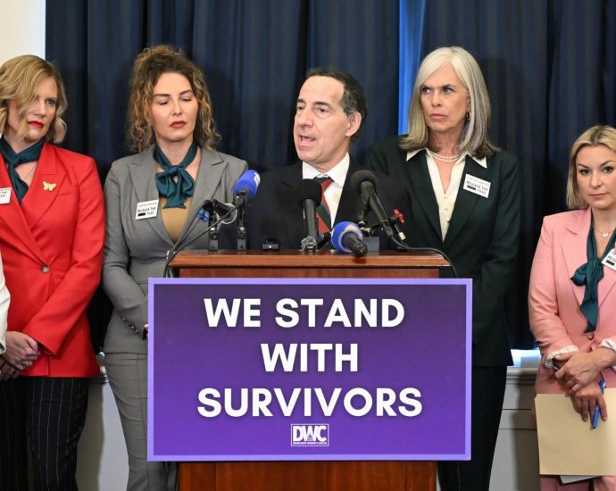 democrats’-report-links-the-traitor-to-epstein-abuse,-alleges-doj-cover-up