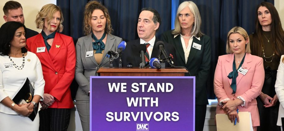 democrats’-report-links-the-traitor-to-epstein-abuse,-alleges-doj-cover-up