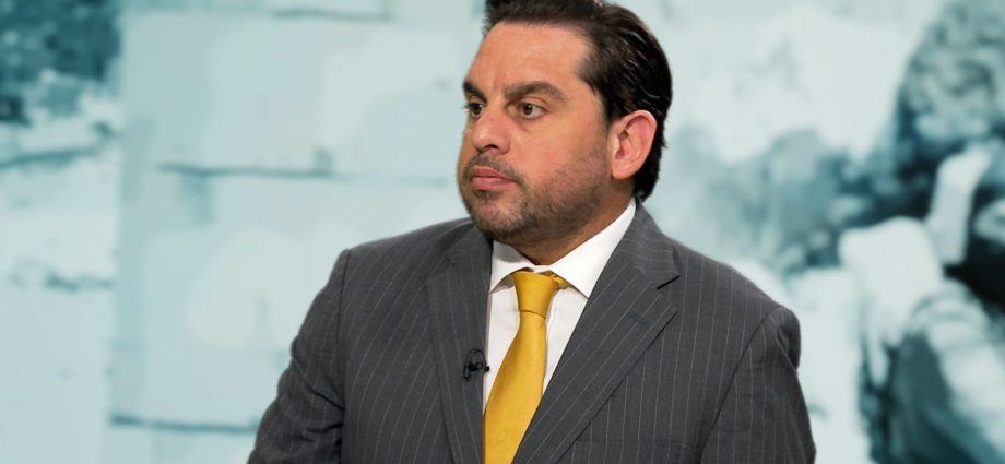 former-plo-official-says-netanyahu-eisenkot-coalition-could-be-possible