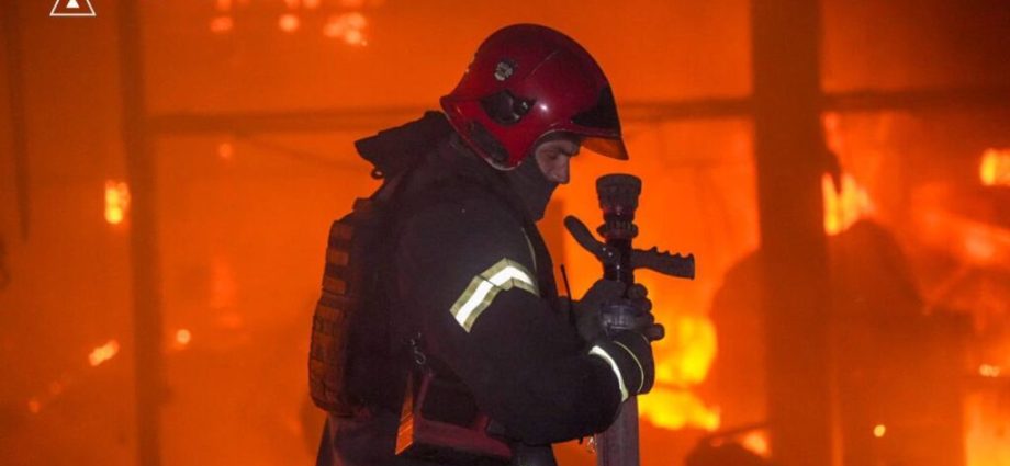 un-commission-finds-russia’s-grid-strikes-are-crimes-against-humanity,-citing-last-winter-at-minus-21°c.-now-they’re-intensifying