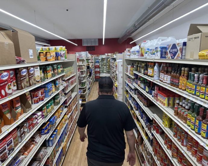 rising-prices-squeeze-more-americans-ahead-of-pivotal-midterm-elections